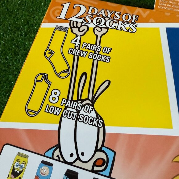 Nickelodeon 12 Days of Novelty Multicolor 4 Crew and 8 Low Cut Socks Sz 6-12 NEW - Picture 12 of 16